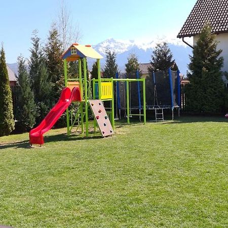 Pensiunea Dara Rîşnov Kültér fotó
