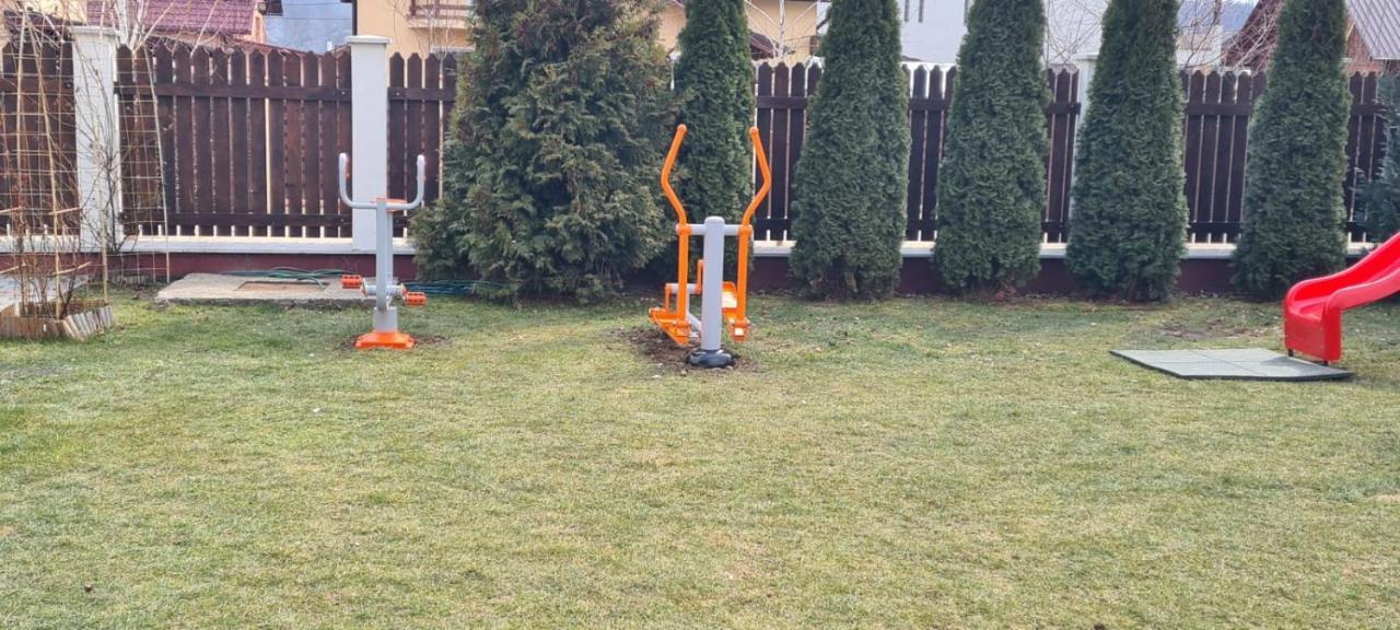 Pensiunea Dara Rîşnov Kültér fotó