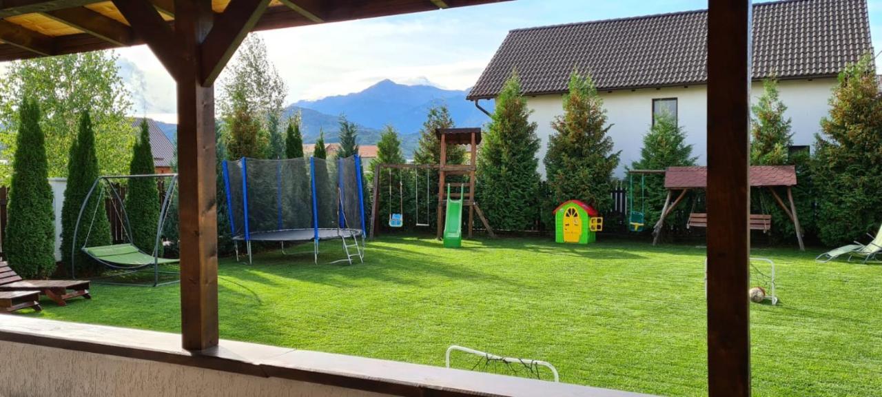 Pensiunea Dara Rîşnov Kültér fotó